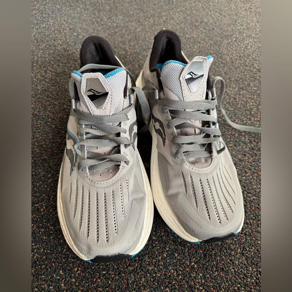 Saucony Men's Athletic Shoes in Gray and Blue